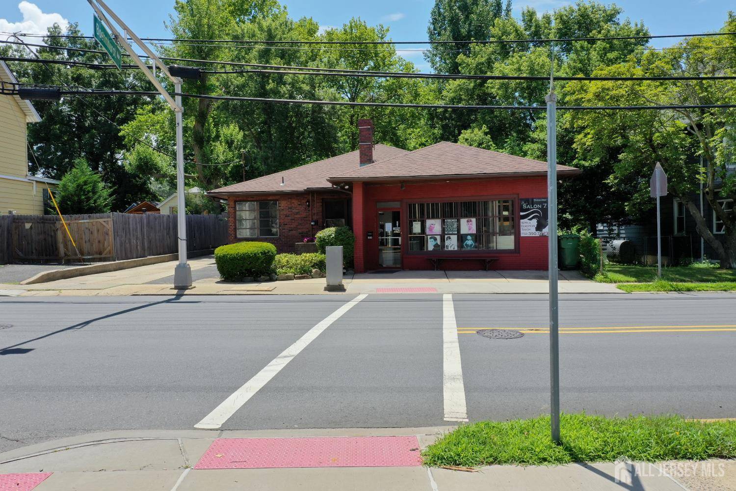 Sayreville, NJ 08872,574 Main ST