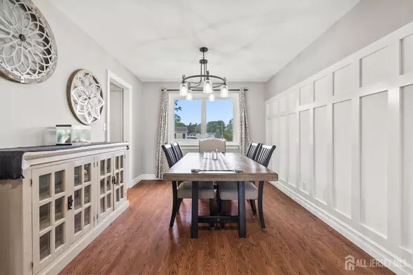Howell, NJ 07731,31 Brunswick DR