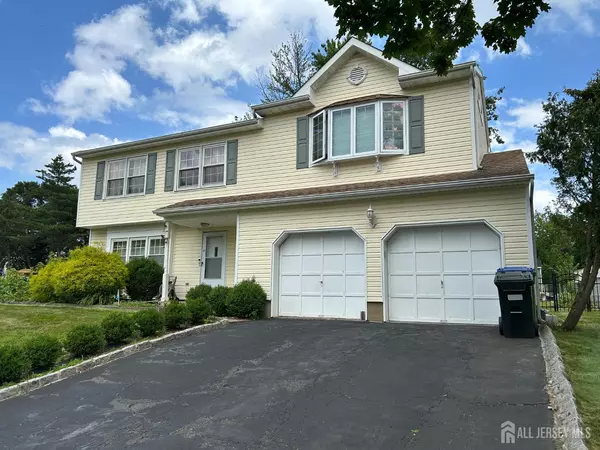 Edison, NJ 08820,26 Netherwood CIR