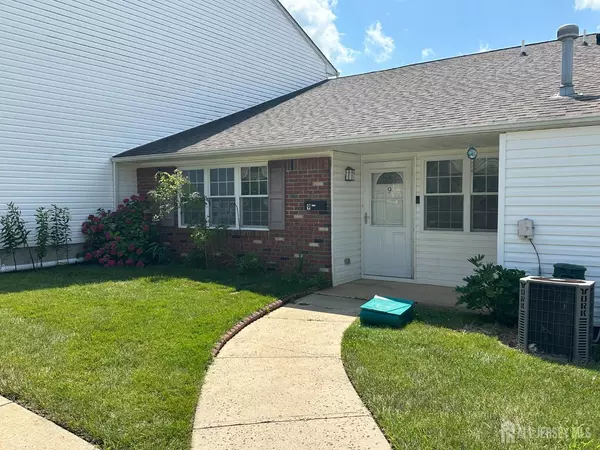 Old Bridge, NJ 07747,9 Maine CT