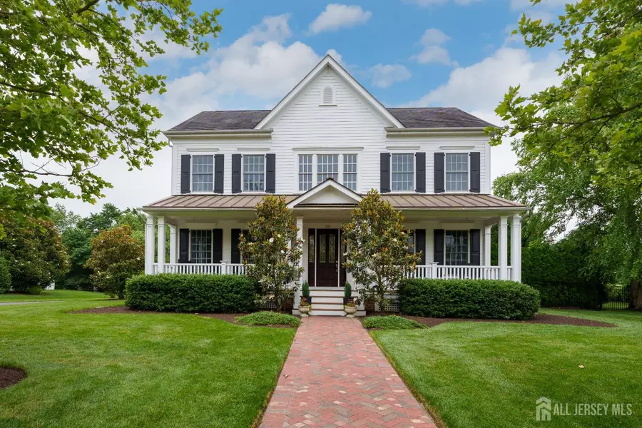 23 Liedtke DR, Cranbury, NJ 08512