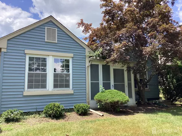 Monroe, NJ 08831,30 Martin Van Buren DR