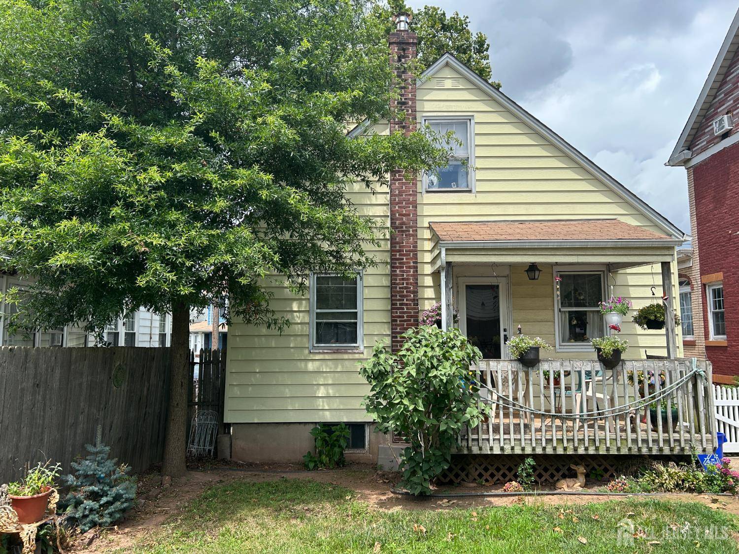 Carteret, NJ 07008,88 Lowell ST #B