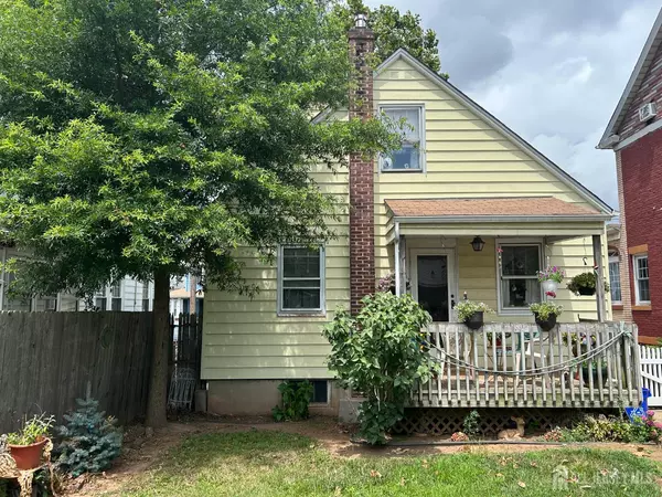 Carteret, NJ 07008,88-B Lowell ST