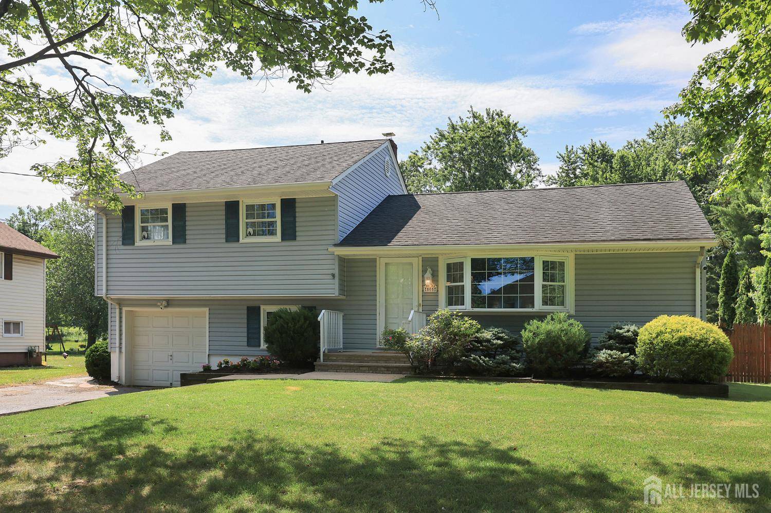505 Runyon AVE, Piscataway, NJ 08854