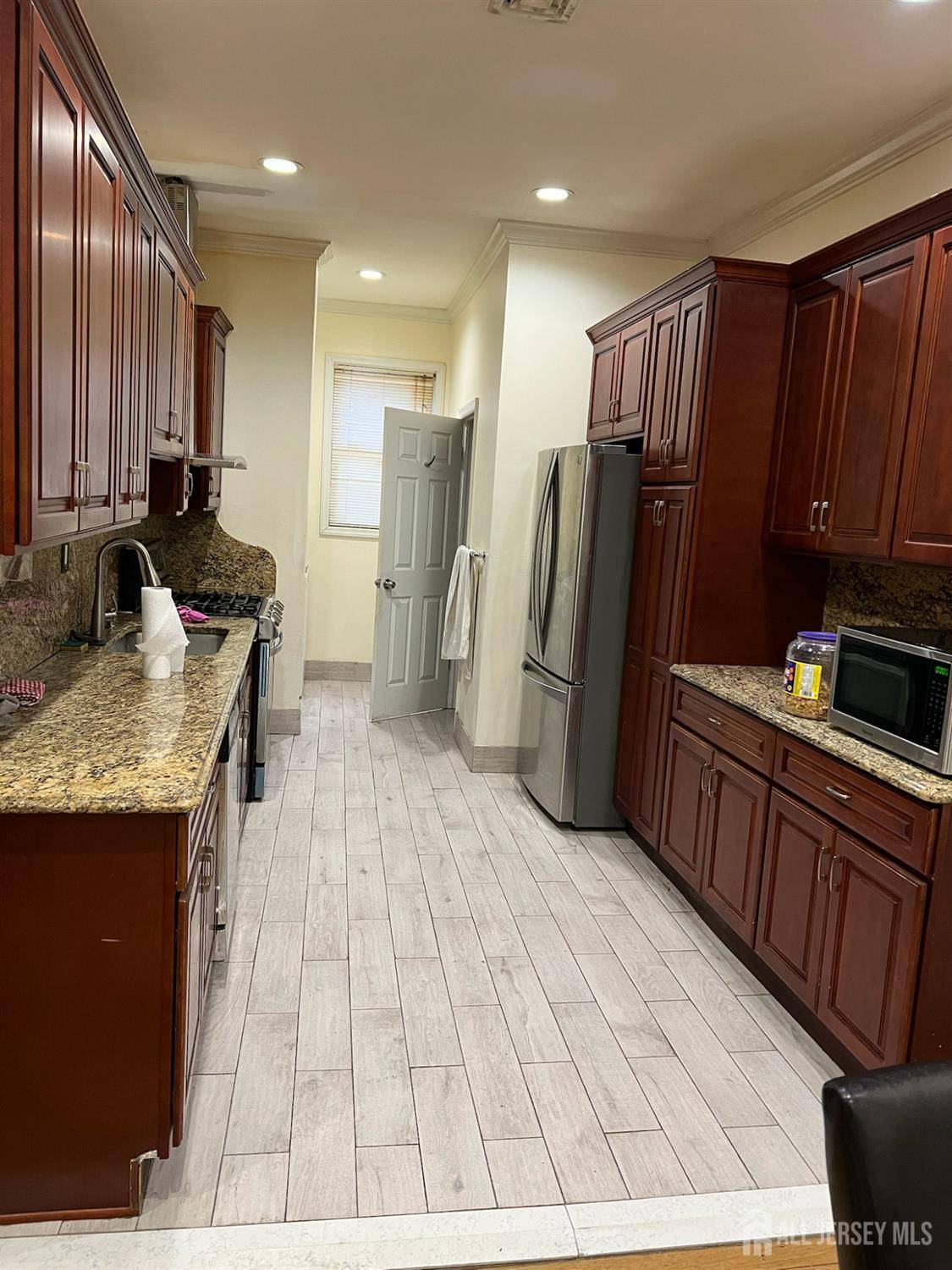 Jersey City, NJ 07307,158 Terrace AVE