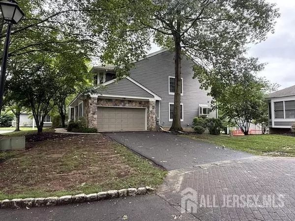 South Brunswick, NJ 08540,1 CRANBERRY CT
