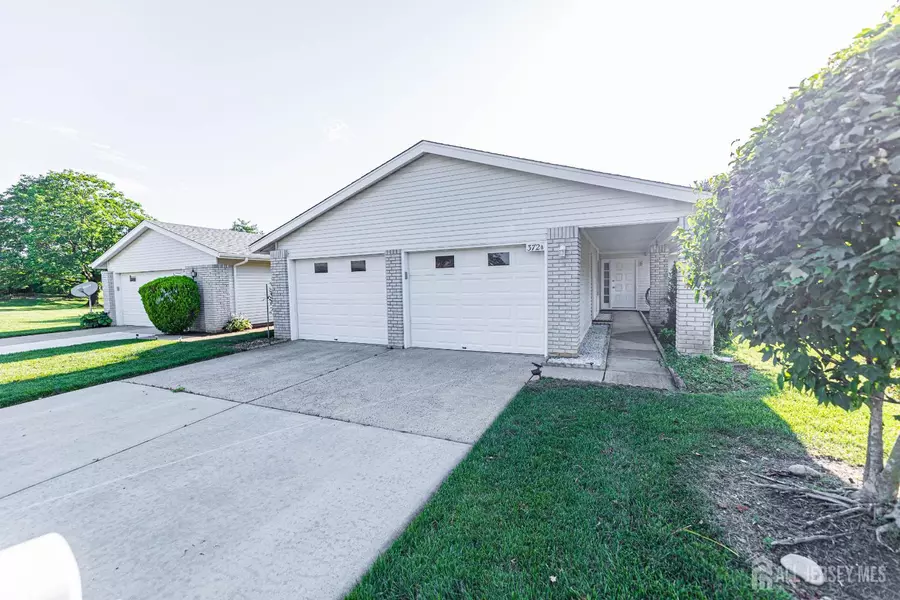 372-B Duranta PLZ, Monroe, NJ 08831