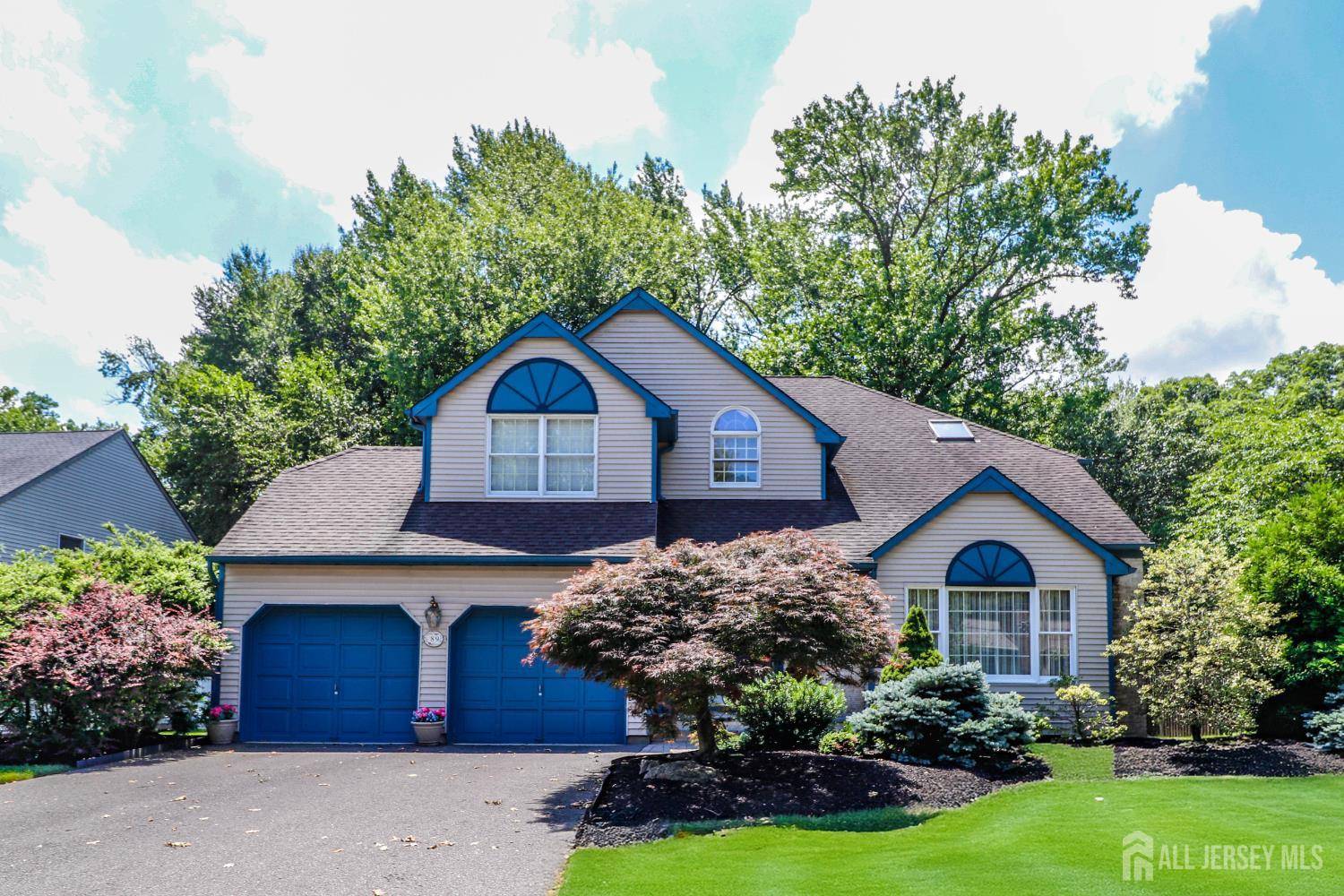 89 King ST, Edison, NJ 08820