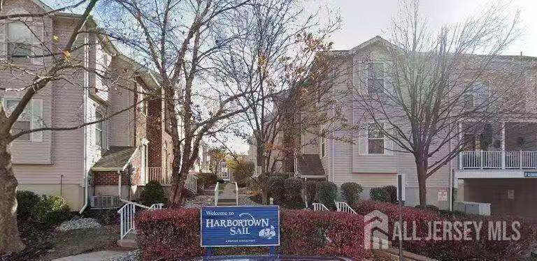 446 Great Beds CT, Perth Amboy, NJ 08861