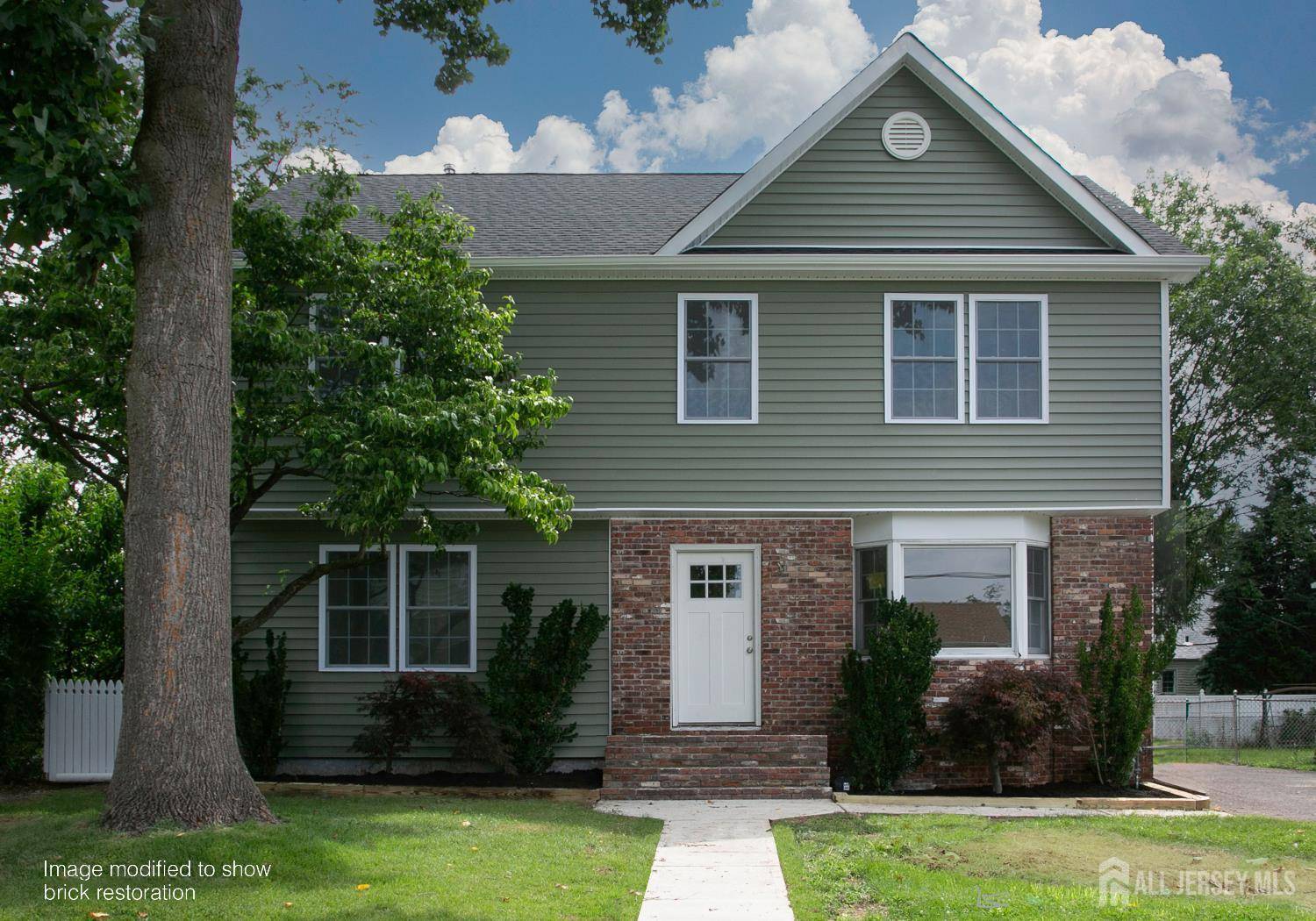 15 Bradley DR, Edison, NJ 08817