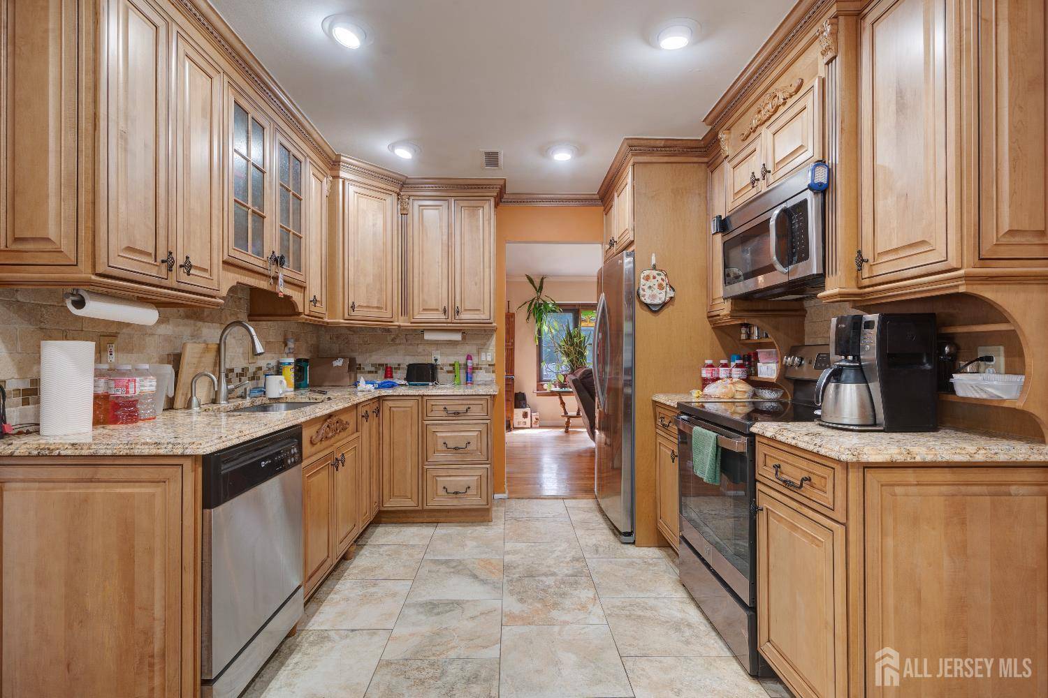 Old Bridge, NJ 08857,2 Kerry CT