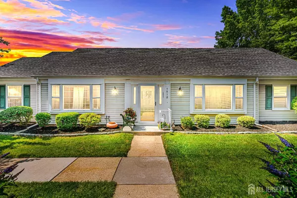 581 Old Nassau RD #B, Monroe, NJ 08831