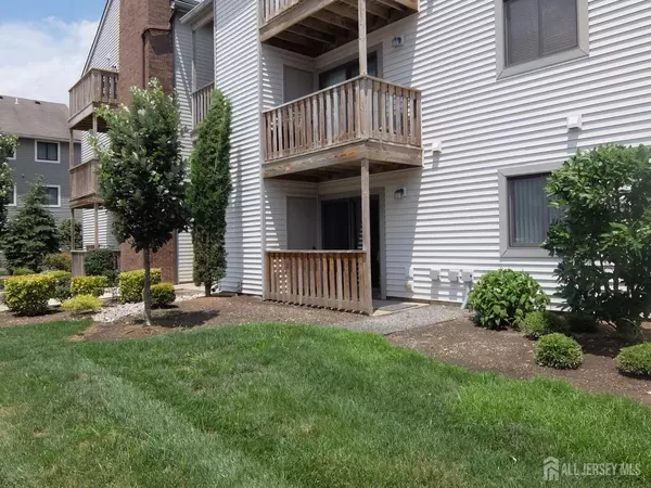 Plainsboro, NJ 08536,5307 Ravens Crest DR