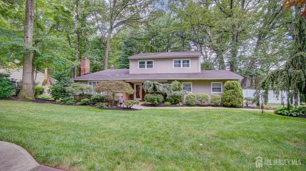 15 Timber RD, East Brunswick, NJ 08816