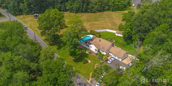 101 weston RD, Franklin, NJ 08873