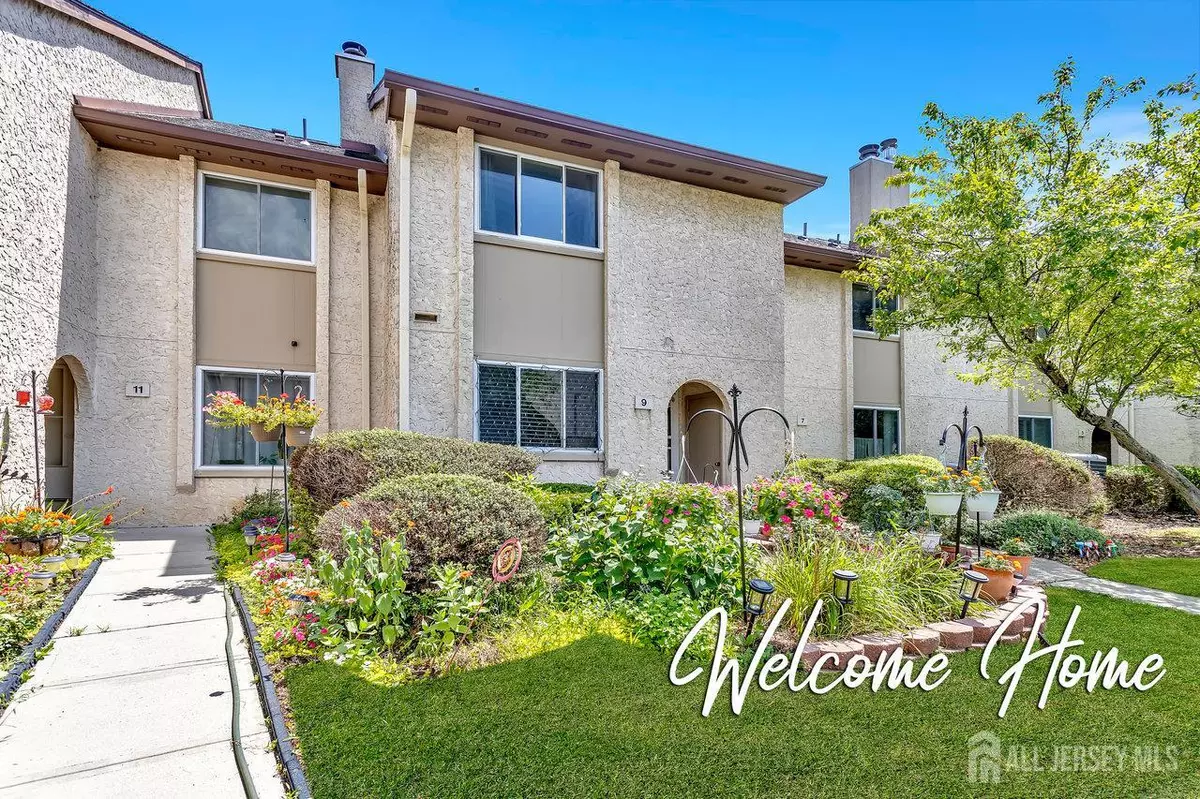 Plainsboro, NJ 08536,7 Tennyson DR