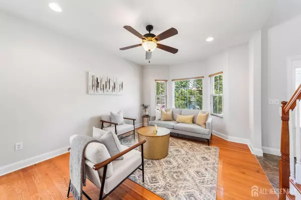 Woodbridge Proper, NJ 07095,841 Harrell AVE