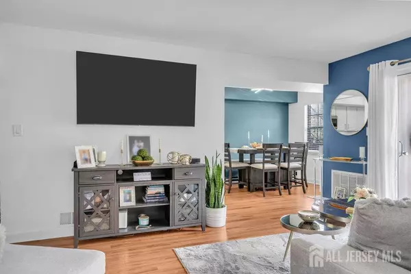 Woodbridge Proper, NJ 07095,193 Sierra CT