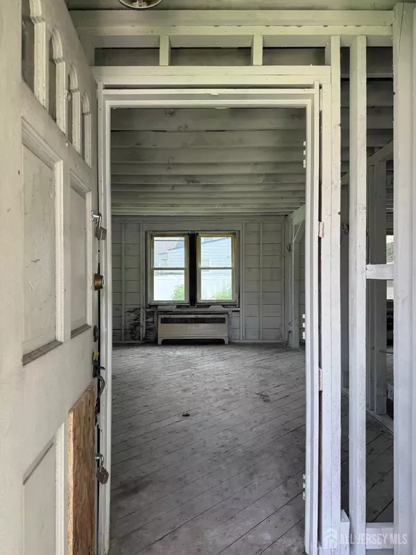 Union Twp, NJ 07083,1534 Julian TER