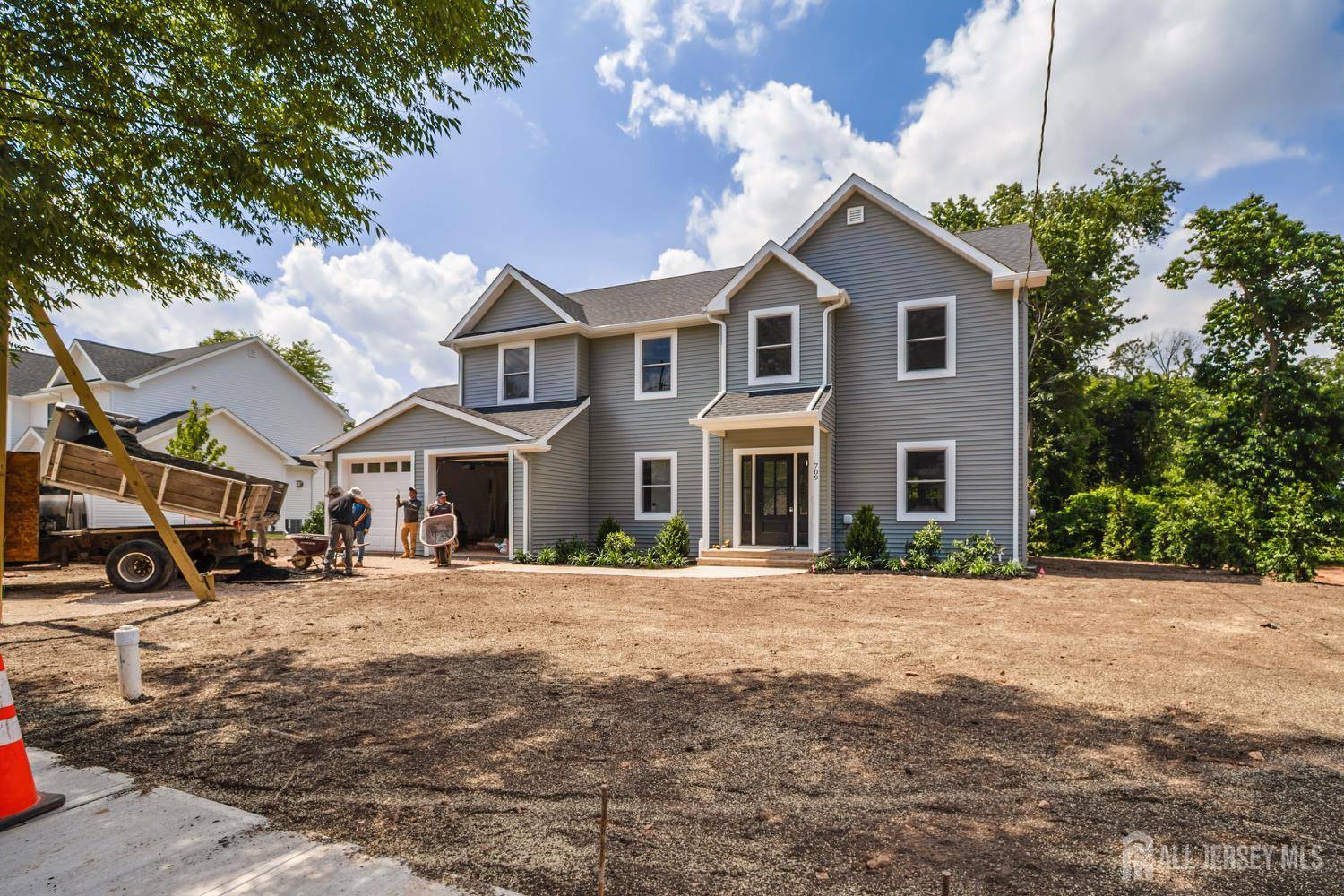 709 Plainfield AVE, Piscataway, NJ 08854