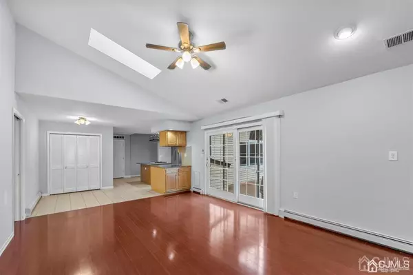 Monroe, NJ 08831,88 Union Valley RD