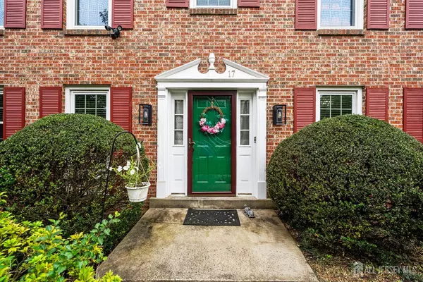 West Windsor, NJ 08550,17 Springhill DR