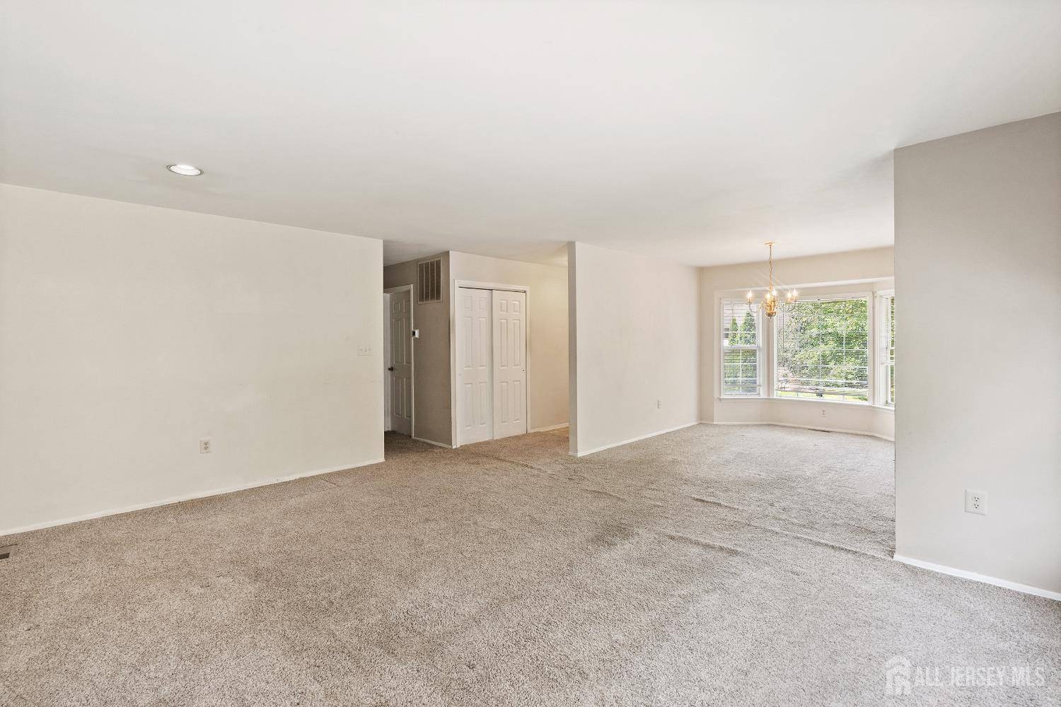 Monroe, NJ 08831,153 Concordia CIR #d