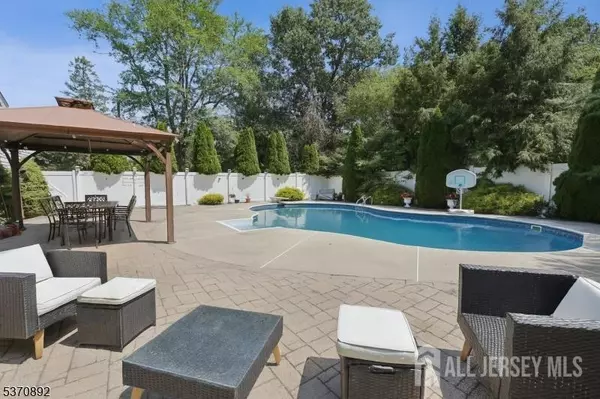 Monroe, NJ 08831,101 Pergola AVE
