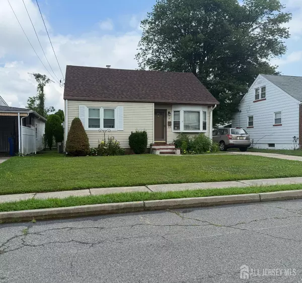 19 4th ST, Sayreville, NJ 08872