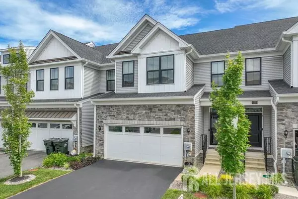 25 Wisteria CT, Monroe, NJ 08831