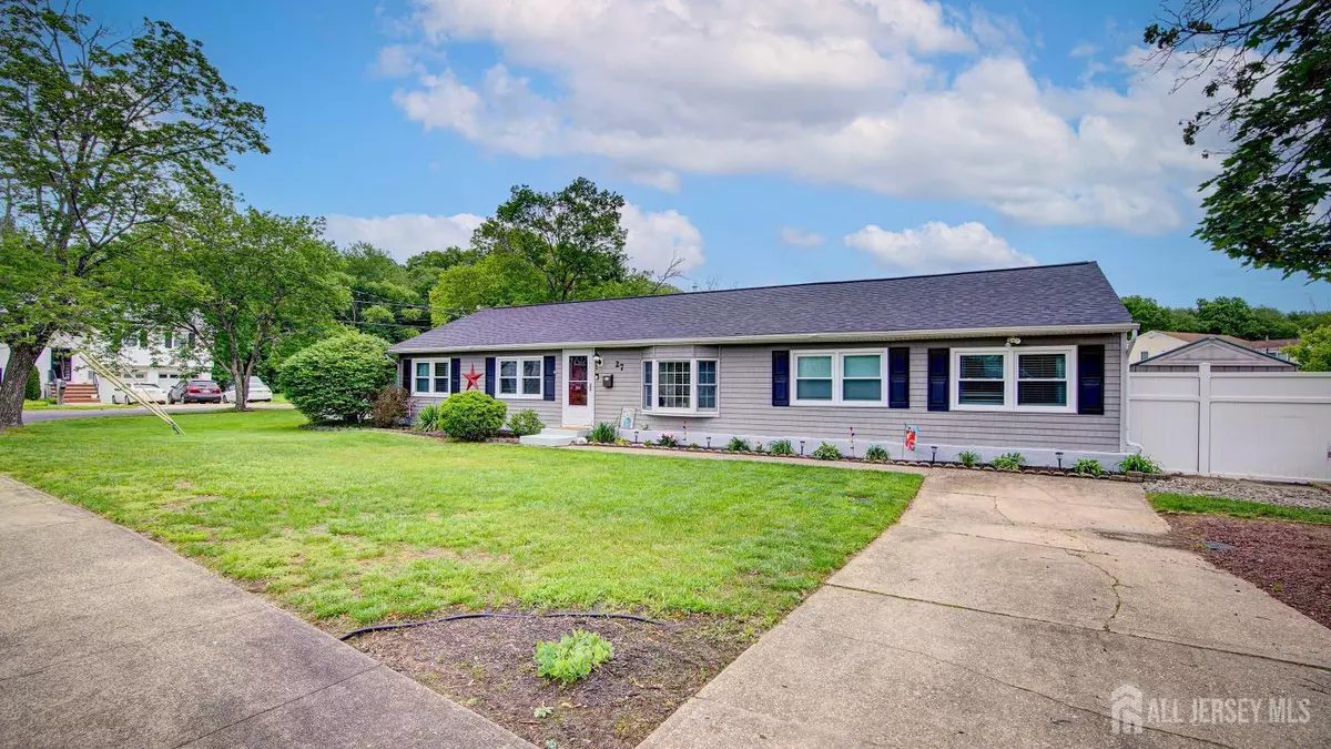 Monroe, NJ 08831,27 Carlton AVE