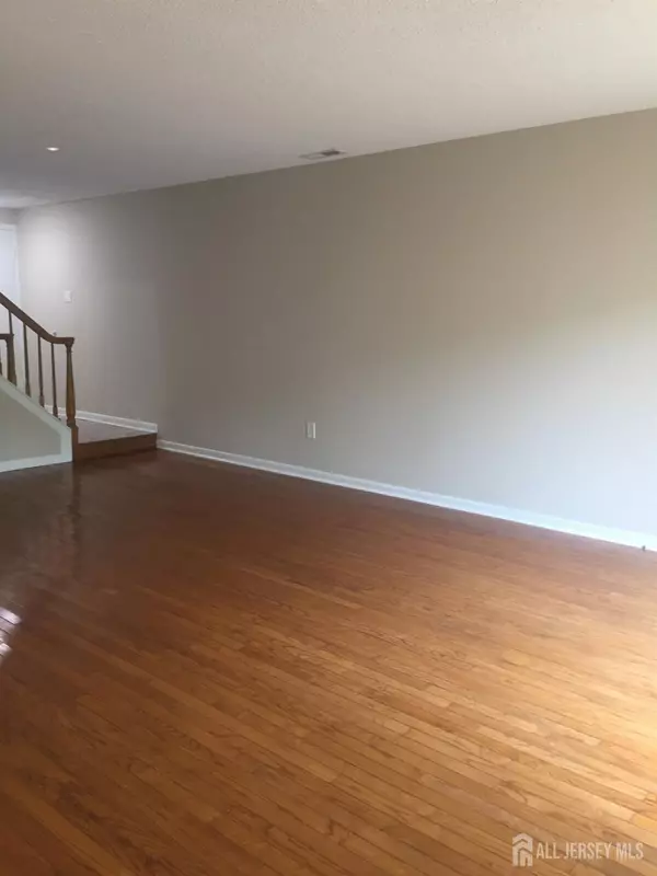 Plainsboro, NJ 08536,94 Tennyson DR #94