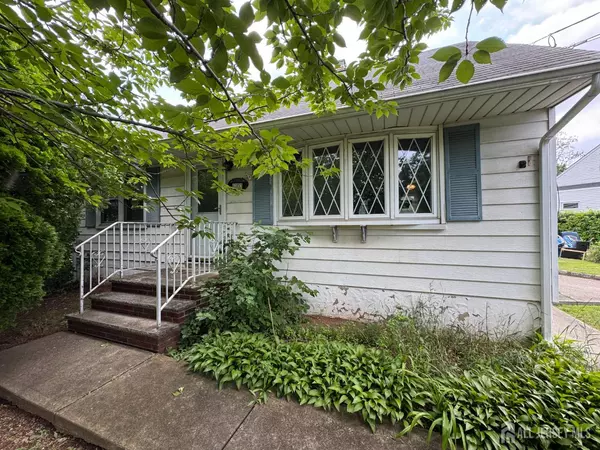 64 Bender AVE, Iselin, NJ 08830