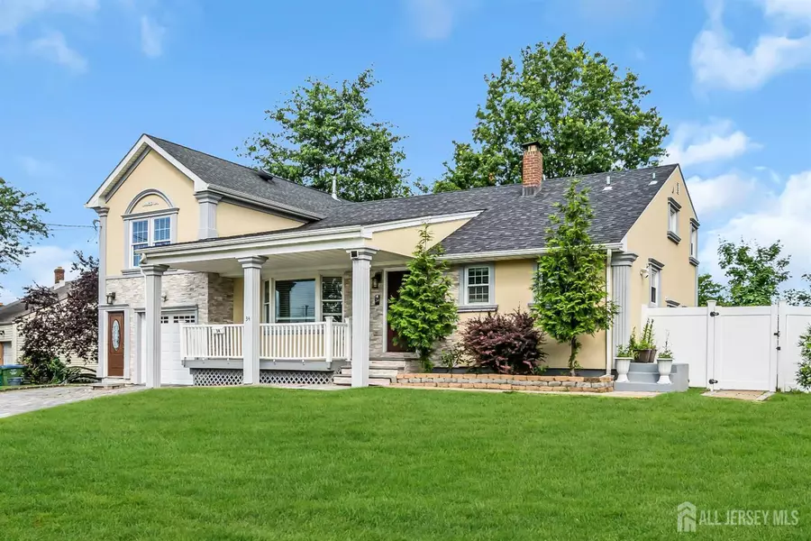 34 Sims RD RD, Edison, NJ 08817