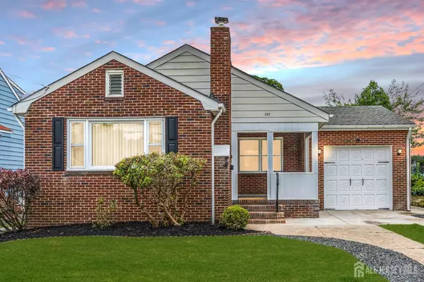 292 Washington RD, Sayreville, NJ 08872