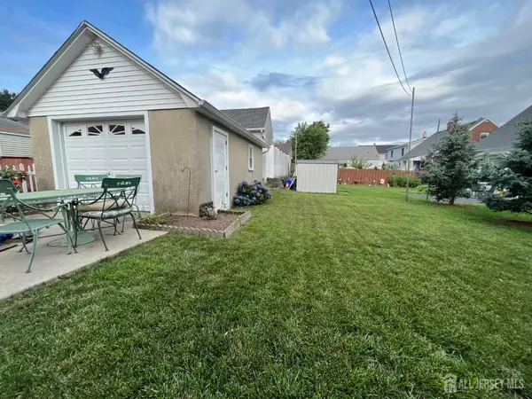 South River, NJ 08882,48 Raritan AVE