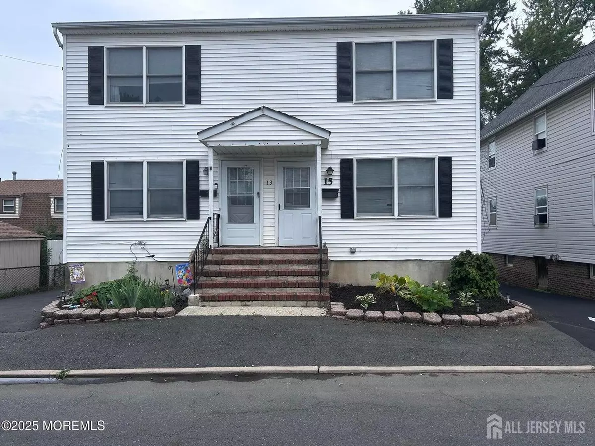Sayreville, NJ 08872,13-15 Haag ST