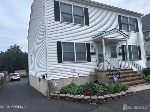 Sayreville, NJ 08872,13-15 Haag ST