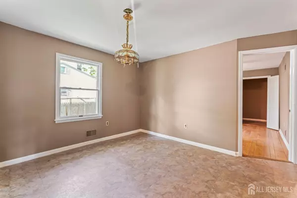 Middletown, NJ 07718,76 9th ST