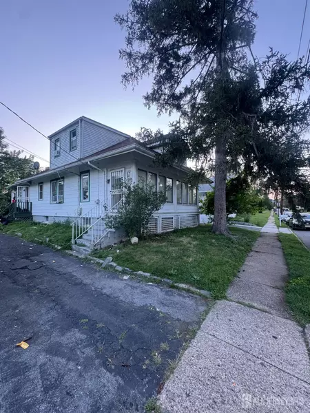 117 Browning AVE, Ewing, NJ 08638