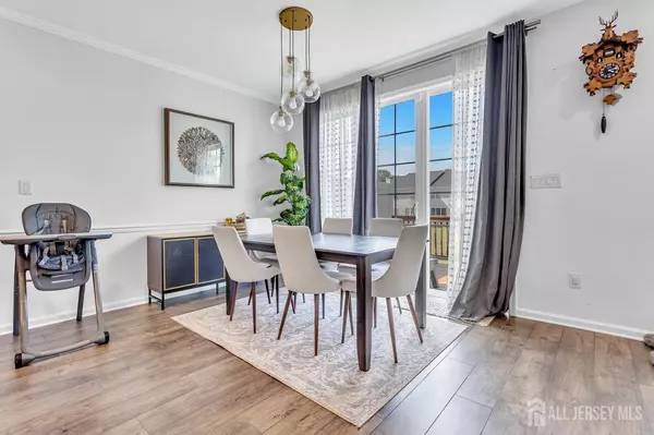 Monroe, NJ 08831,1 Larkspur LN