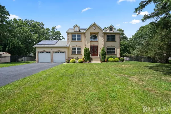 29 Lorton RD, Old Bridge, NJ 08857
