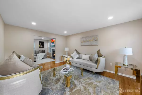 Spotswood, NJ 08884,18 Kopak WAY