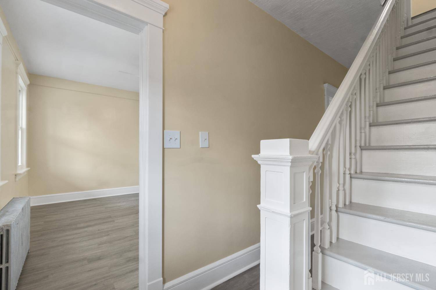 Perth Amboy, NJ 08861,617 Lee ST