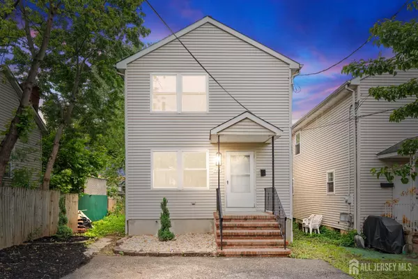 763 Gadek PL, Perth Amboy, NJ 08861