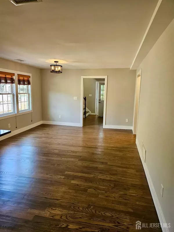 Old Bridge, NJ 08879,310 Woodland AVE