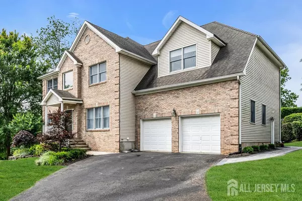 South Brunswick, NJ 08540,5 Catelli RD