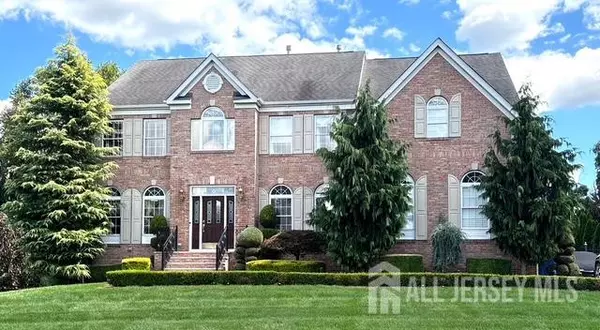 46 Springwood DR, Monroe, NJ 08831