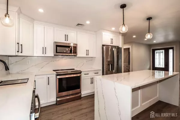Monroe, NJ 08831,94 Salix PLZ #A